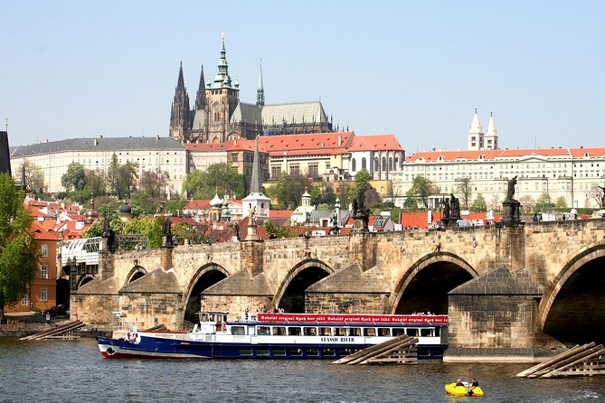 1 hour Prague Panoramic Vltava River sightseeing Cruise - Price and time: what $18.43 buys you on the Vltava