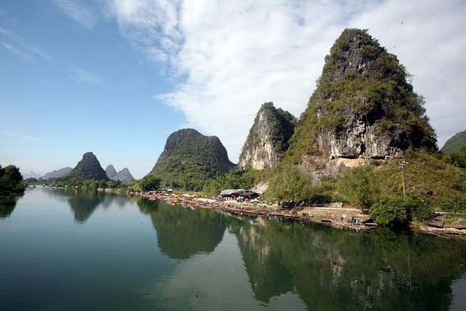 16-Day Private China Essence Tour with Yangtze River Cruise - Xi’an: Terracotta Warriors plus Tang-era echoes and local neighborhoods