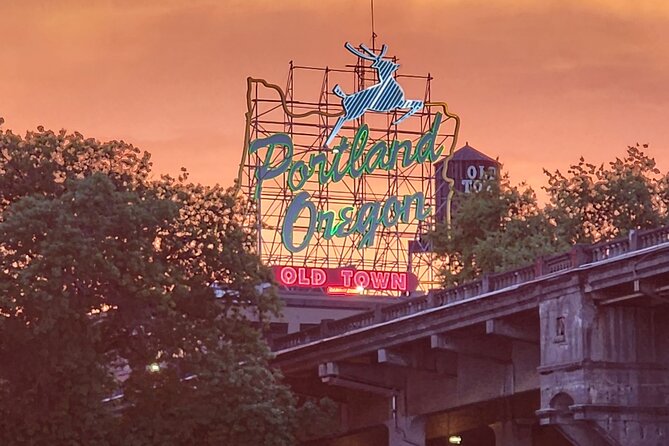 2-Hour Sunset River Cruise on the Stunning Willamette River - Meeting up on South Macadam: get on board without stress
