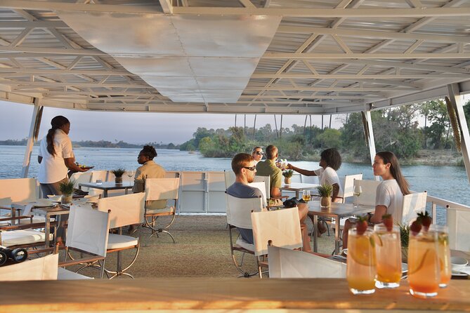 2-Hour Zambezi River Cruise Tour with Lunch and Pick Up - Transfers and timing: the “midday is smart” factor