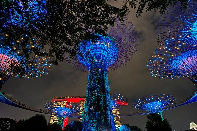 2 Pax Bundle Singapore River Cruise and Stunning Light Shows - A 4-hour night plan built for skyline views