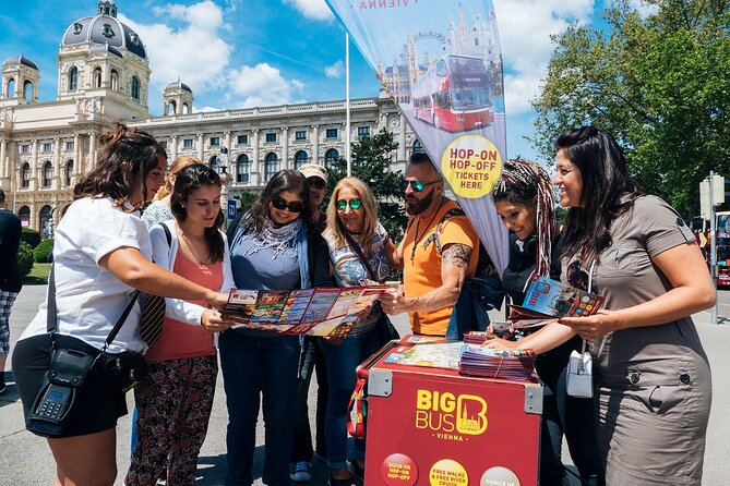 24-hour Hop-On Hop-Off with Ferris Wheel and River Cruise - The stop-by-stop game plan (so you don’t waste buses)