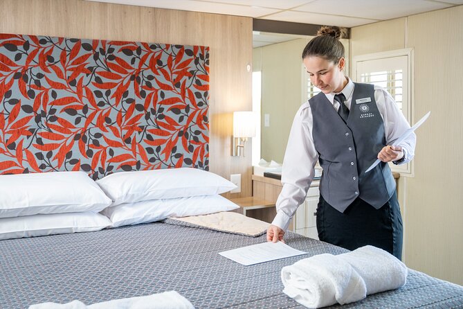 4-Night Murray River Cruise on the classic Murray Princess - Food on board and that outback barbecue value