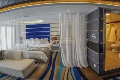 4D3N Yangtze River Cruise:Chongqing to Yichang by Victoria Cruise - Day 1 at Chaotianmen: Boarding by 21:00