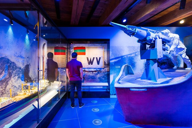 75 minute Blue Boat Company City Canal Cruise and Maritime Museum - Price check: is $47.89 a fair deal?