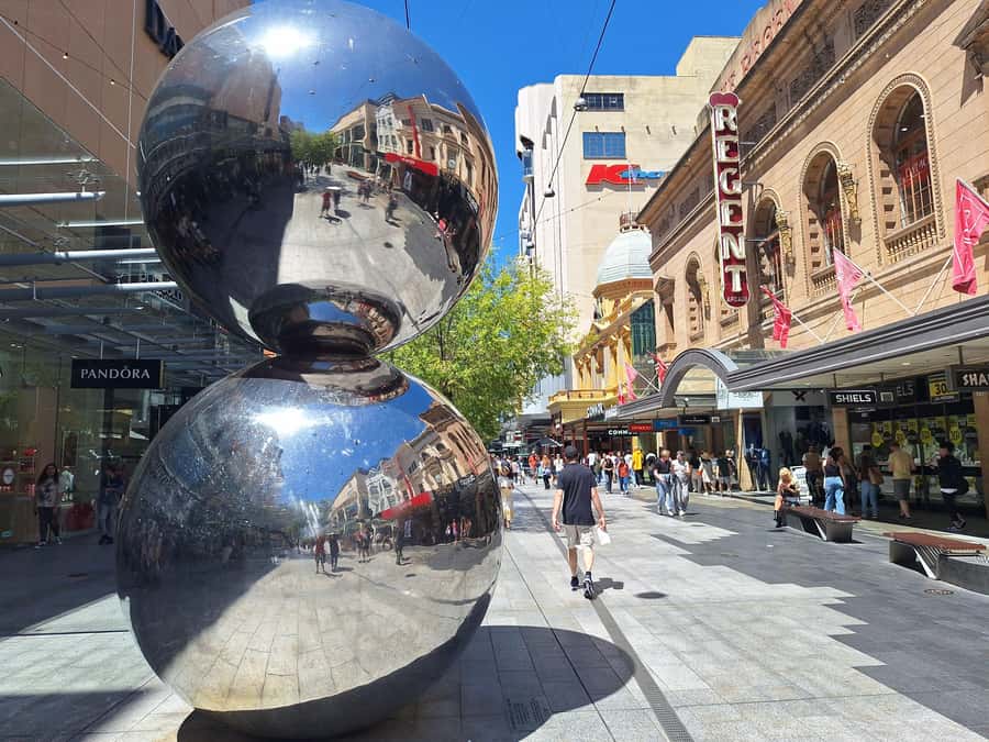 Adelaide: Walking Tour and Popeye River Cruise - Price and value: where the $70 per person makes sense