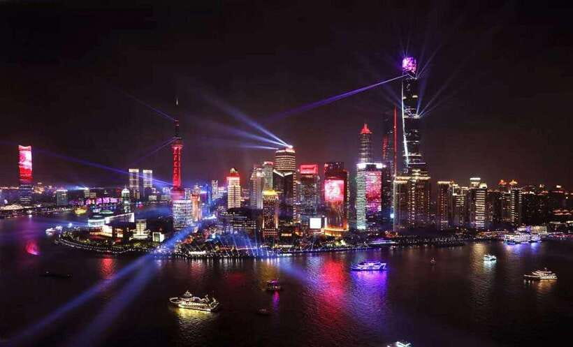 Amazing Shanghai Night Lights:River Cruise &Private Transfer - Hotel Pickup and Door-to-Door Drop-Off: Less Stress, More Time Looking Out the Window