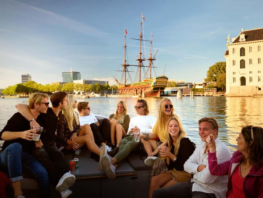 Amsterdam:1.5-Hour Canal Cruise local Guide, Drinks & Snacks - Key things I’d plan around