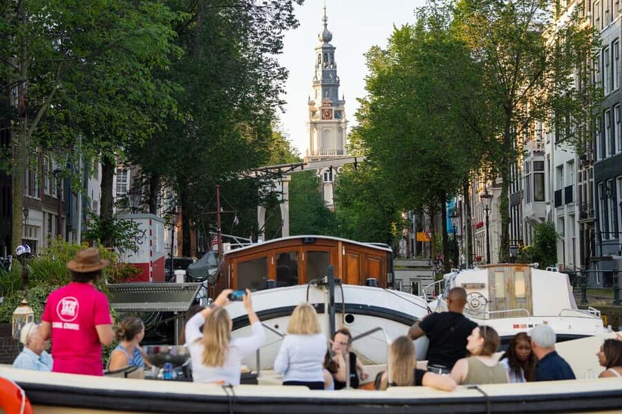 Amsterdam: 90 min Cosy Canal Cruise w. Bar & Snacks on board - Booking Tips That Actually Help