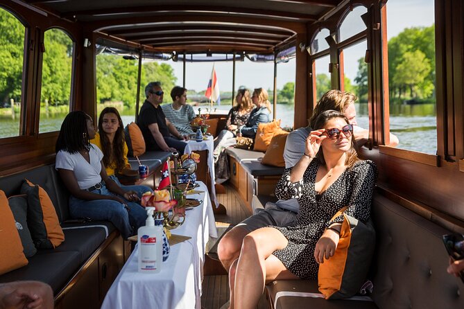 Amsterdam Canal Cruise with Cheese and Wine - Picking a Departure: Two Start Points and Flexible Timing