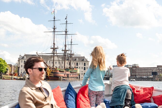 Amsterdam Canal Cruise with Live Guide and Two Drinks - Anne Frank House from the water: what you can actually notice