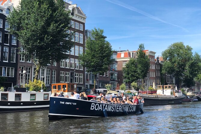 Amsterdam Canal Cruise with Open Bar - Central Station - Key things to know before you go