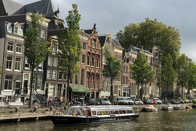 Amsterdam Classic Canal Cruise with Live Guide - Museumhuis Bartolotti and Westertoren: architecture you can track
