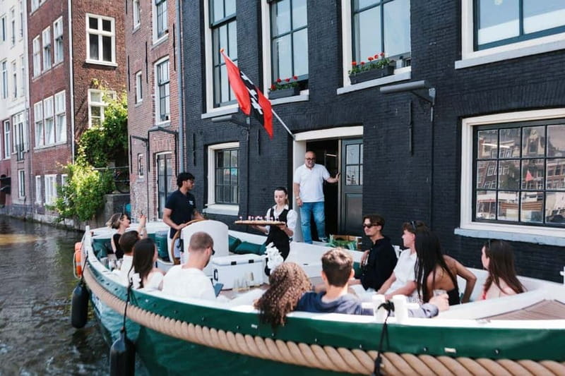 Amsterdam Evening (Sunset) Canal Cruise w/ optional drinks - Optional Unlimited Drinks: Nice Upgrade, Not Required