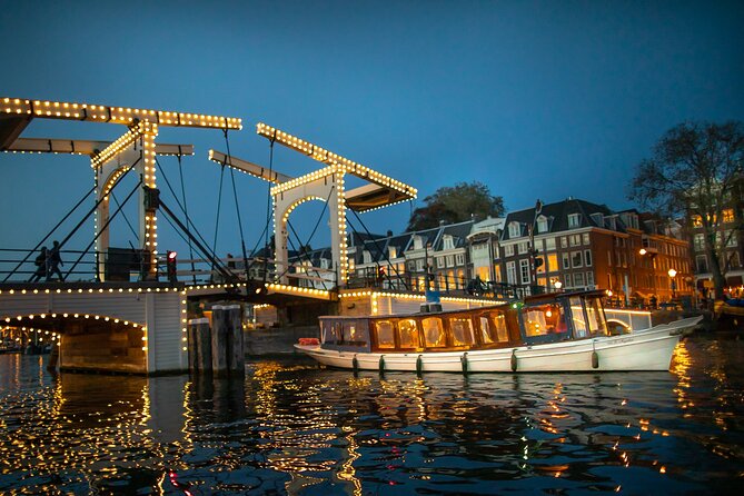 Amsterdam: Exclusive Dinner Canal Cruise - The Timing: Starting at 7:00 pm and How Long It Feels