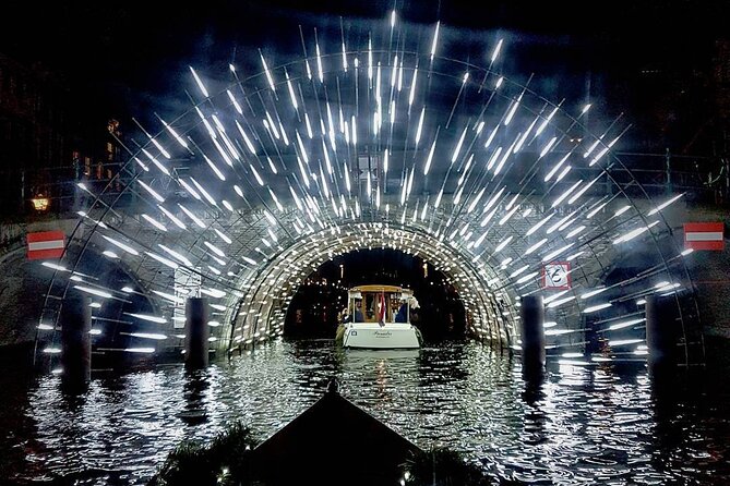 Amsterdam Light Festival: Canal Cruise + Snack & Unlimited Drinks - Amsterdam Light Festival on the water: Imagine Beyond in real time