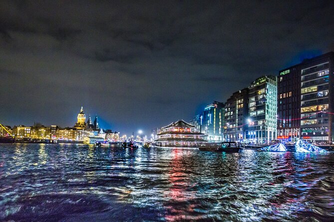Amsterdam Light Festival: Canal Cruise + Snack & Unlimited Drinks - Meeting at Prins Hendrikkade 33A: what to do before you board