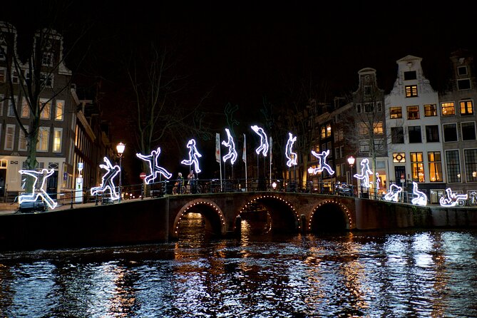 Amsterdam Light Festival Canal Cruise + Unlimited Drinks Option - Drinks, Snacks, and the New Year’s 31 December Offer