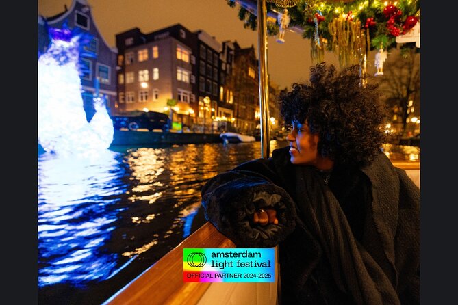 Amsterdam Light Festival: Cruise Unlimited Drinks & Bite option - Amsterdam Light Festival From the Water: What the Night Trip Feels Like