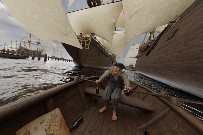 Amsterdam: Luxury Canal Cruise with Historic VR Experience - What you’ll actually do during the 75 minutes