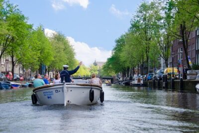 Amsterdam Open Boat Sightseeing Canal Cruise - The Open-Top Advantage: What You See in 1 Hour 15