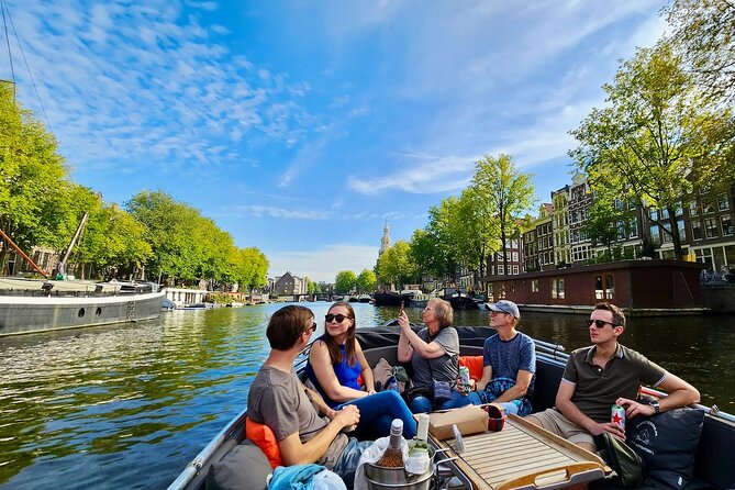 Amsterdam Private Canal Cruise – 90 Minutes through the Old City - Should You Book This Private 90-Minute Canal Cruise?
