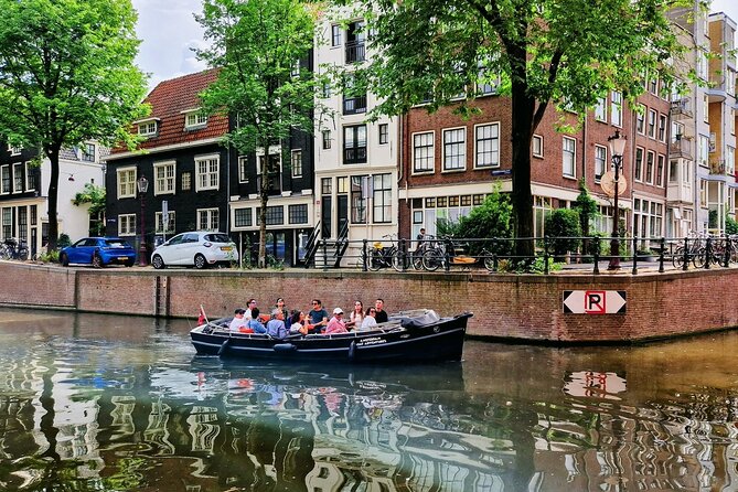Amsterdam Private Canal Cruise – 90 Minutes through the Old City - FAQ