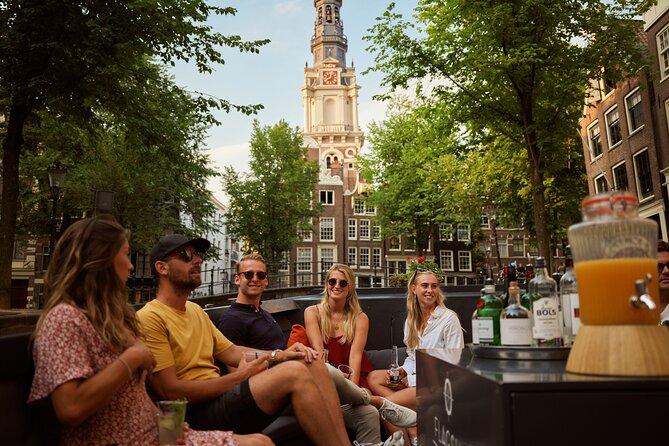 Amsterdam: Saloon Boat Cruise + Unlimited Drinks & Bite option - The boat experience: classic saloon cruise, step in, cold on
