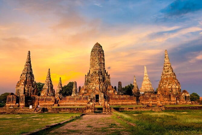 Ancient City & Temples of Ayutthaya ( UNESCO ) by River Cruise with Buffet Lunch - The Chao Phraya river cruise: the best reset of the day