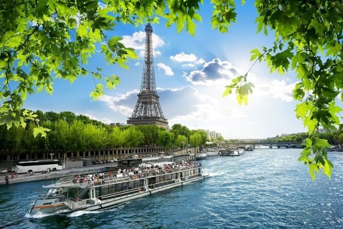 Arc de Triomphe and Seine River Cruise - Audio Guide Reality Check: Great Background, Not Live Narration