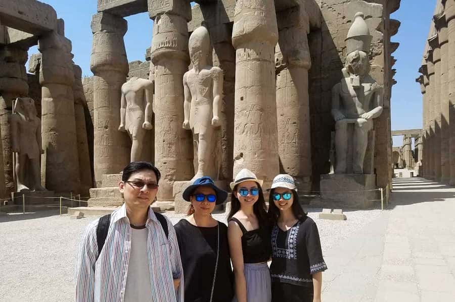 Aswan: 3 Days Nile River Cruise & Hot Air Balloon Ride - Day 2: Edfu Temple and a Horse-and-Carriage Ground Tour