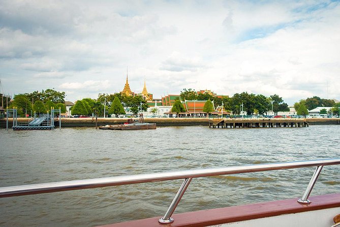 Ayutthaya Temples Tour from Bangkok with Grand Pearl River Cruise - River views after 15:00: what you’ll see returning toward Bangkok