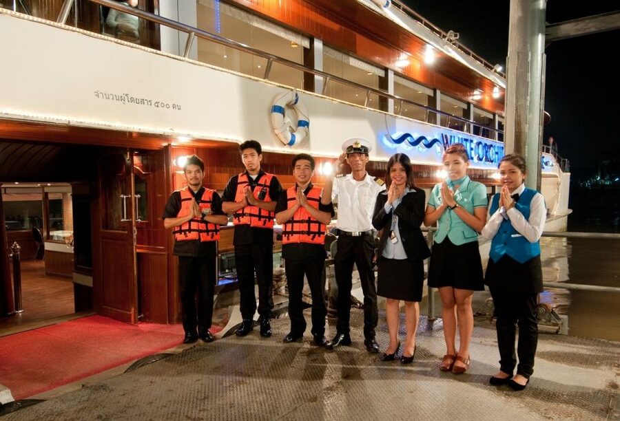 Bangkok: 2-Hour Dinner & Shows on White Orchid River Cruise - Choosing your seat: air conditioning downstairs or views up top
