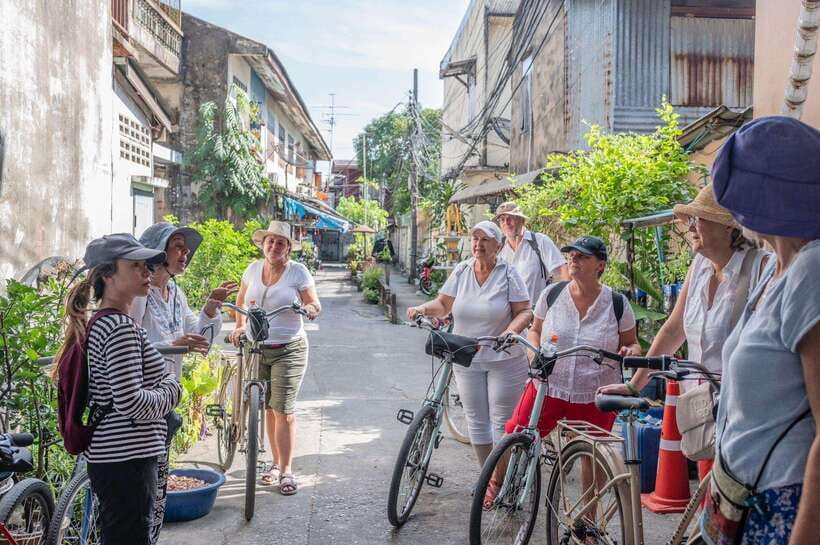 Bangkok: Bicycle Experiences and Longtail Boat Canal Cruise - Why Thonburi by bike and boat feels like Bangkok