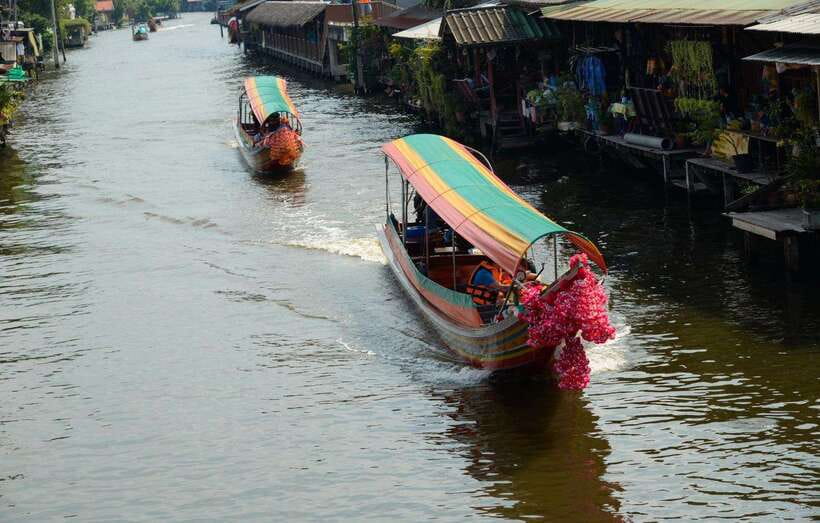 Bangkok: Longtail Boat Canal Cruise - Wat Arun Pass-By and the Wat Paknam Phasi Charoen Buddha Photo Stop