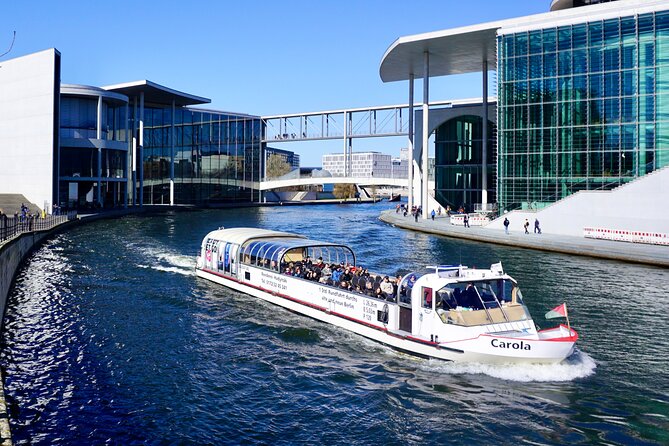 Berlin: 1-hr Boat Tour with Bilingual Live Guide (DE/EN) - Key Things You’ll Notice on This Spree Cruise
