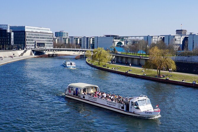 Berlin: 1-hr Boat Tour with Bilingual Live Guide (DE/EN) - The Spree Stop: What You’ll See From the Water