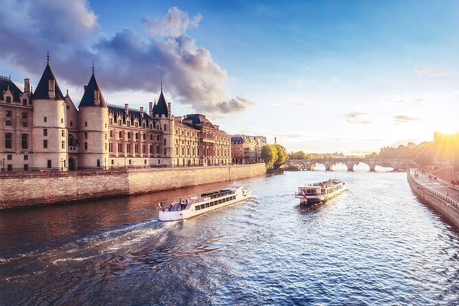 Best Paris Tour from Le Havre Port with Seine River Cruise - The Seine River Cruise (1 Hour): The Best Way to See Paris Without More Walking