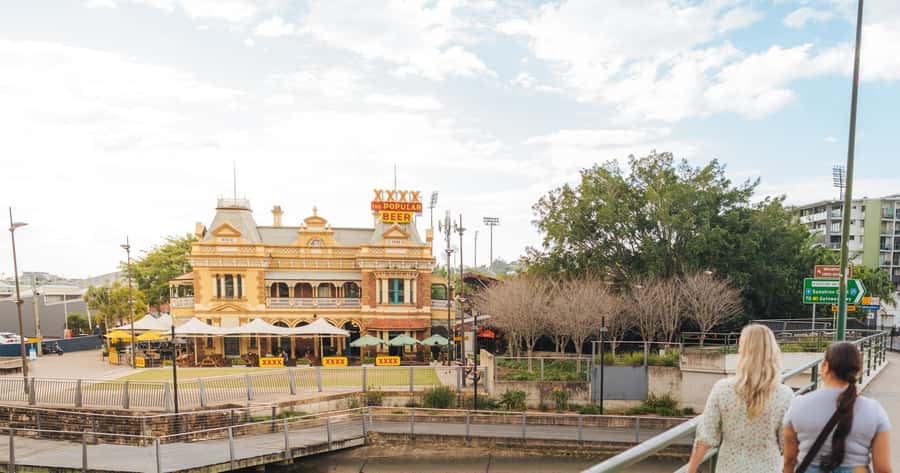 Brisbane: Cruise to Lunch Package: 10:30am-2pm (3.5hr) - South Bank departure: where to start your 10:30am cruise