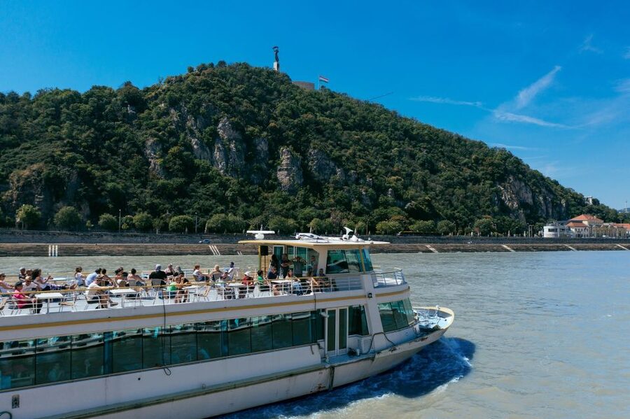 Budapest: 1-hour Sightseeing Danube River Cruise - Who This Cruise Suits (and Who Should Skip It)