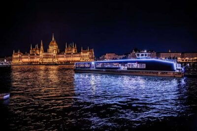 Budapest: Danube River Sightseeing Cruise with Audio Guide - Price and value: why $14 can work (if you time it right)