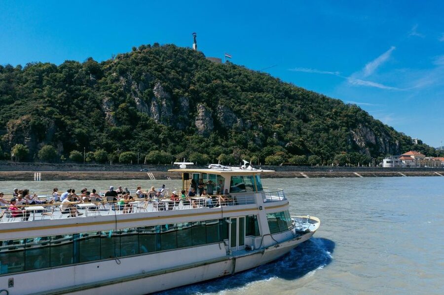 Budapest: Day or Night River Cruise on Panoramic Boat - The Cruise Route: What You’ll See From the Water