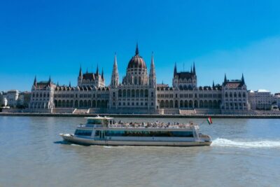 Budapest: Day or Night River Cruise on Panoramic Boat - Getting to Vigadó tér Dock 6 (So You Don’t Stress)