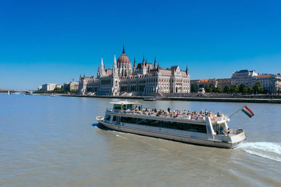 Budapest: Day or Night River Cruise on Panoramic Boat - What It Feels Like Onboard: Wi-Fi, Audio, Breeze, and Basic Amenities