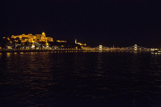 Budapest Night Walking Tour with Danube River Cruise - Stop 5: Hungary’s Parliament Building and the Politics Angle