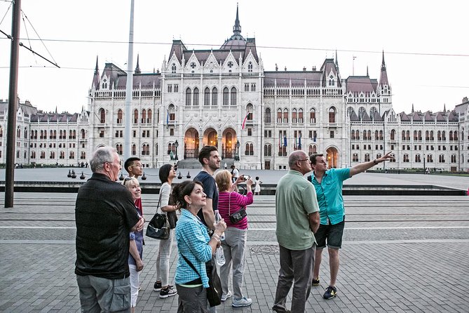 Budapest Night Walking Tour with Danube River Cruise - Stop 6: Szechenyi Lanchid—The Old Bridge and the Big Panorama