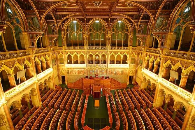 Budapest Parliament Audio Guide Tour with Danube Cruise - Stop 2: Evening Danube Cruise From Dock Nr. 7 Pest Side