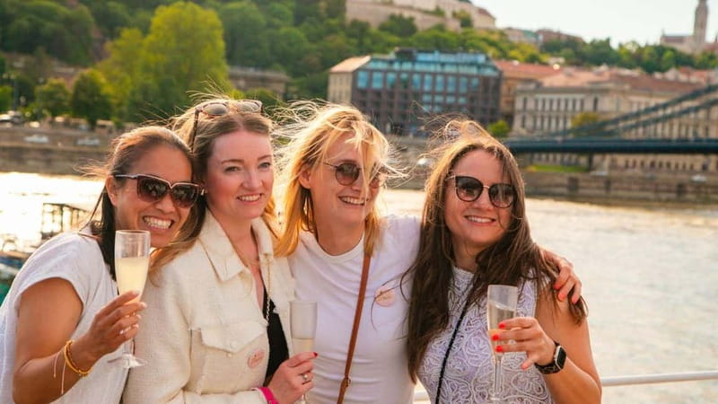 Budapest: Sip and Sail River Cruise with Unlimited Prosecco - Should You Book the Budapest Sip and Sail Sunset Cruise?