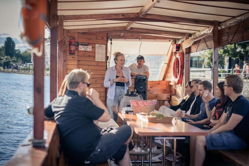 Bydgoszcz: River Cruise with local Wine and Cheese Tasting - Who should book this Bydgoszcz cruise?