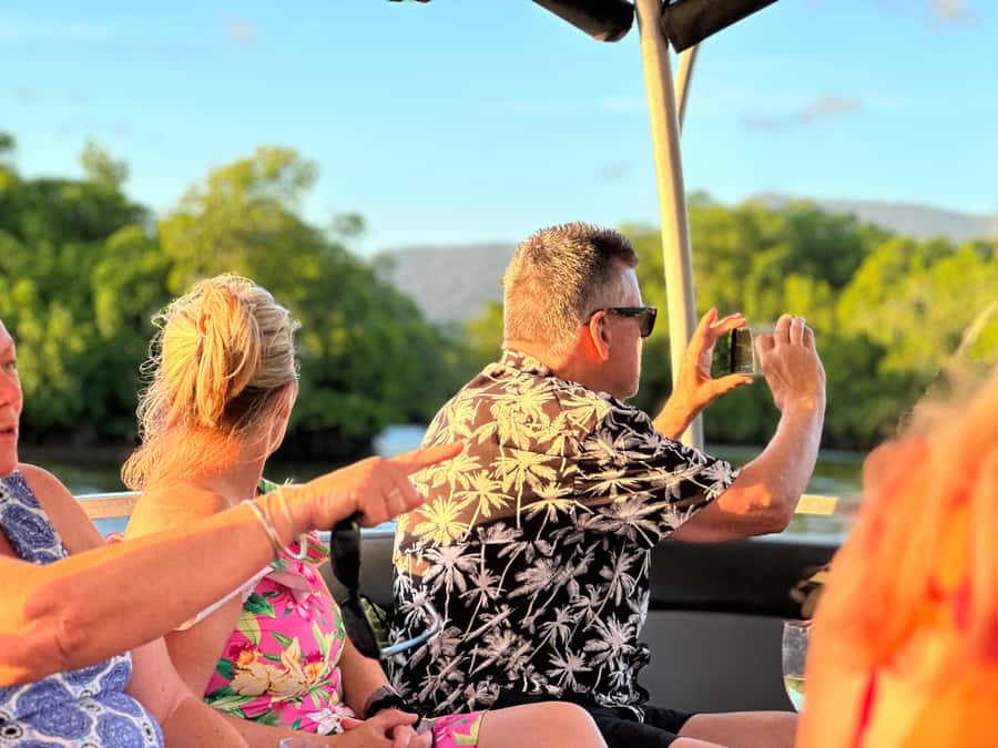 Cairns: Sunset River Cruise with Snack and Drinks - The skipper commentary: this is where the tour often wins